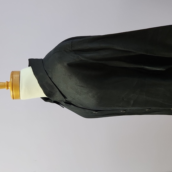 black LINEN top - Picture 6 of 12